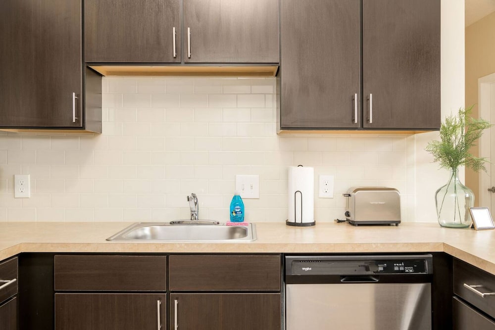 1st Floor Patio Pet-friendly W D Gym Pool, Billede 18