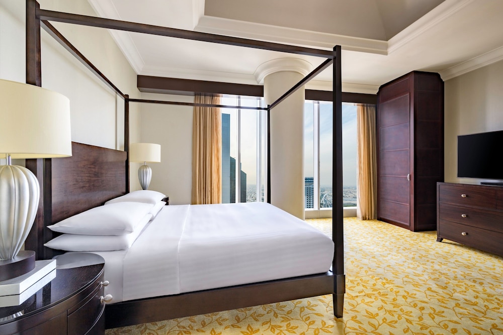 Presidential Suite, 2 Bedrooms, Smoking, Partial Sea View photo 3