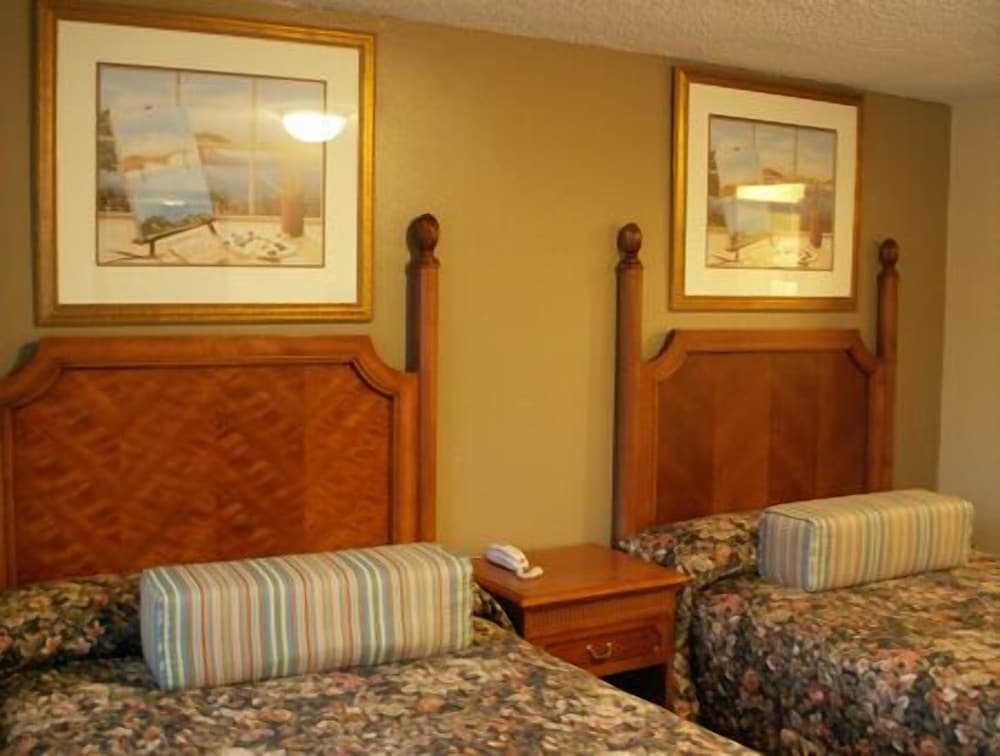Deluxe Room, 2 Double Beds photo 2