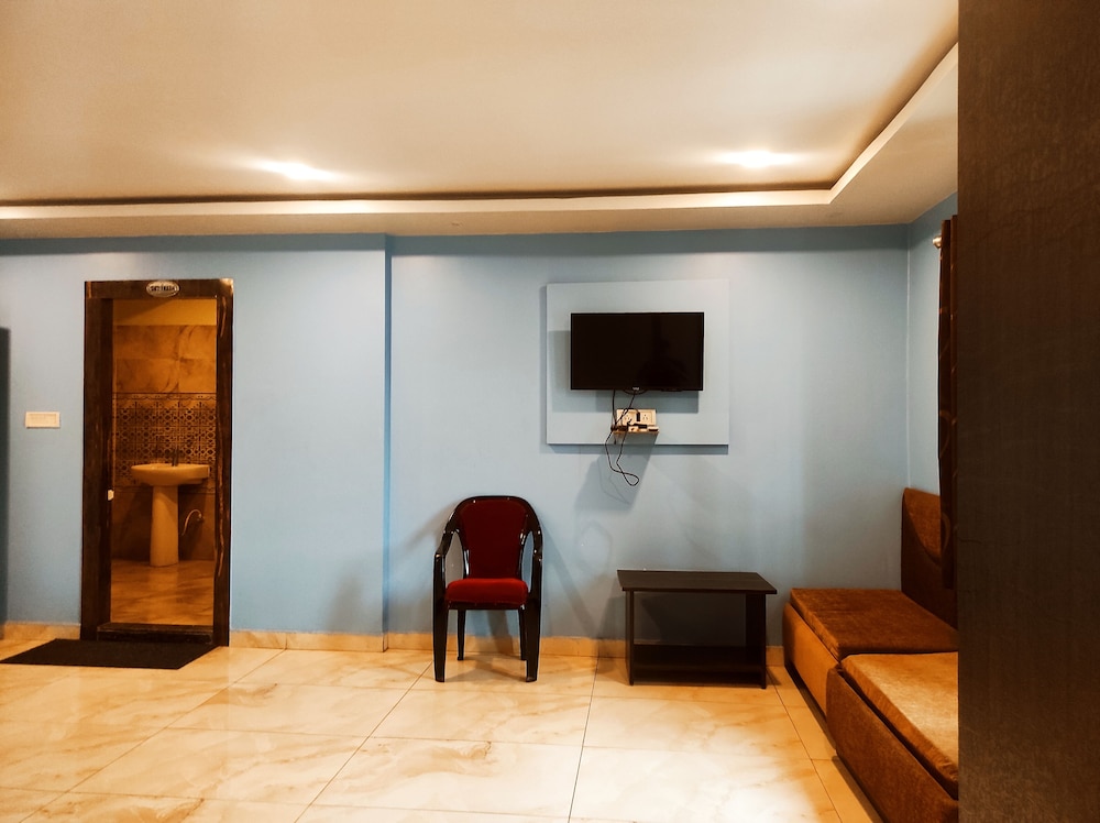 Suite - Photo 9