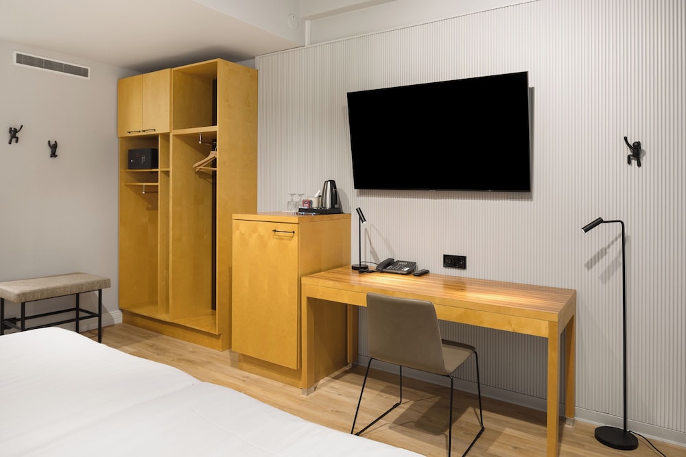 Standard Room photo 2
