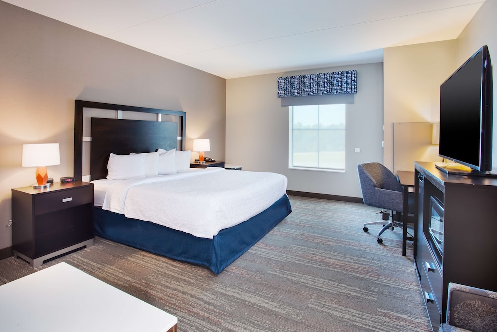 One King Bed photo 1