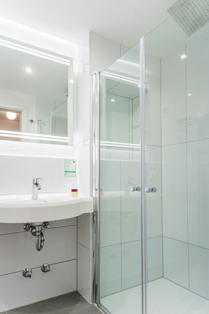 Superior Double Room, Balcony - Photo 5