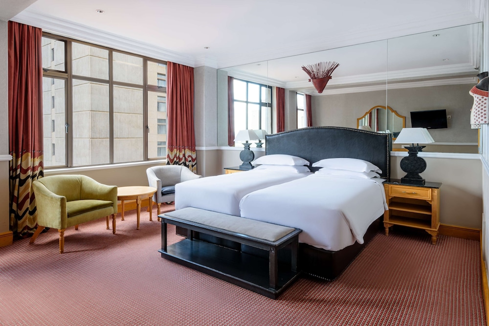 2 Twin Beds, Park View