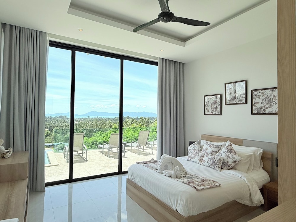 Family Villa, Sea View