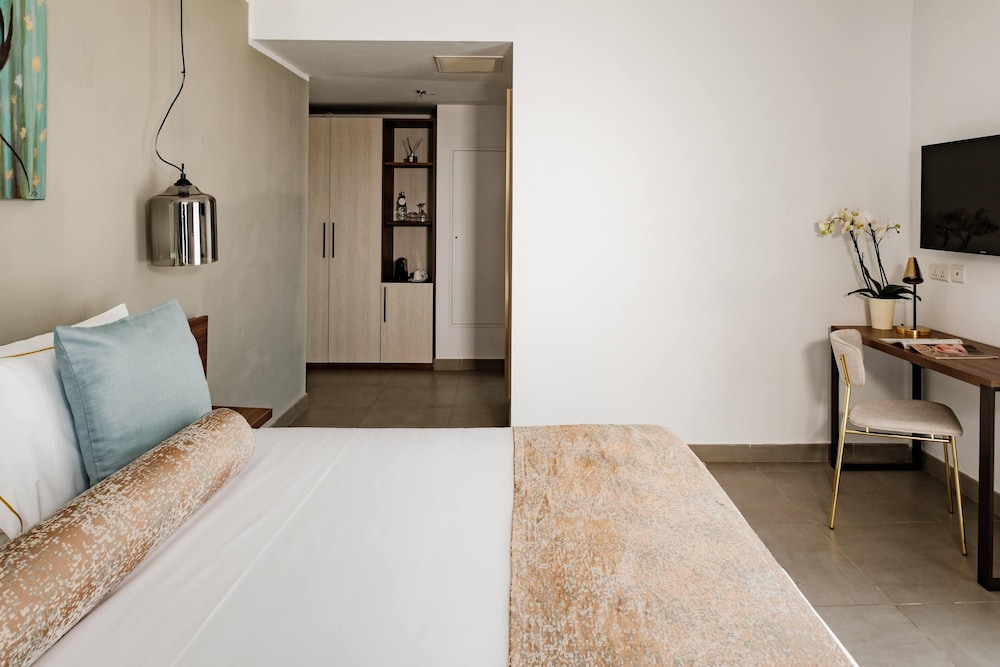 Junior Suite - Photo 2