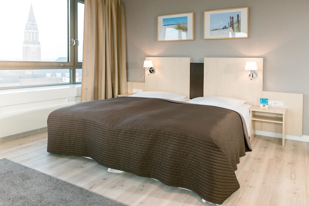 Comfort Room, Multiple Beds