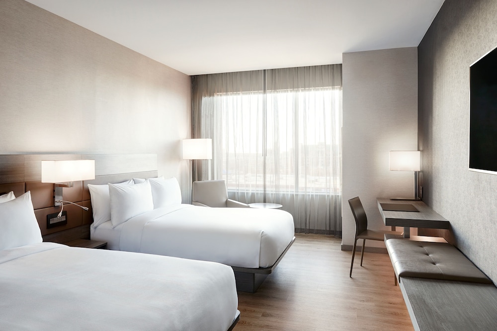 Room, 2 Double Beds (Hearing Accessible) photo 1