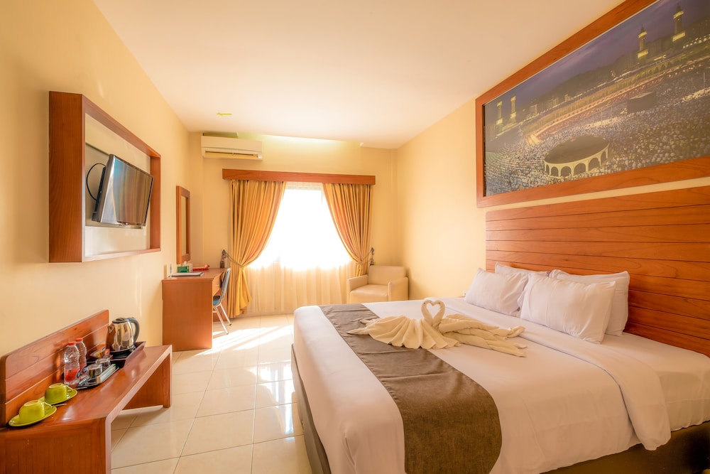 Deluxe Room - Photo 6