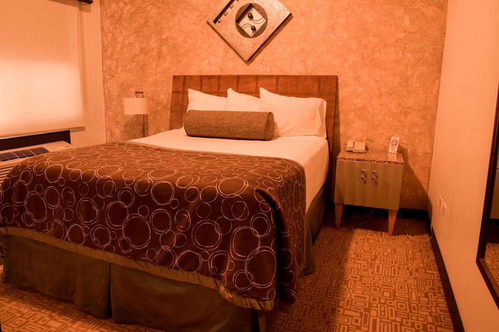 Luxury Suite photo 3
