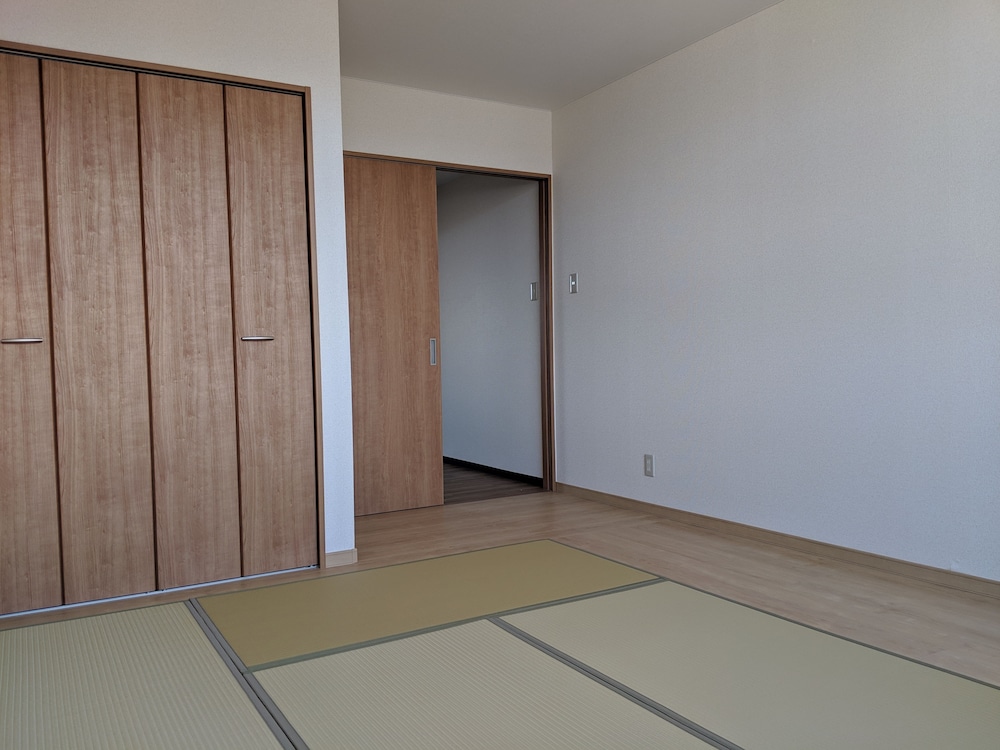 Japanese-Style Twin Room, Mt. Fuji View photo 1