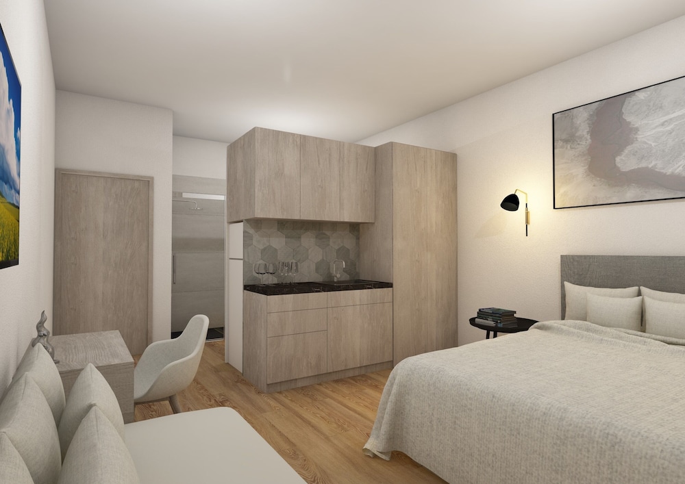 Exclusive Apartment, 1 King Bed, Non Smoking, Sea View photo 3