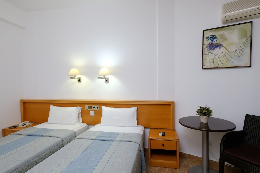 Triple Room photo 3