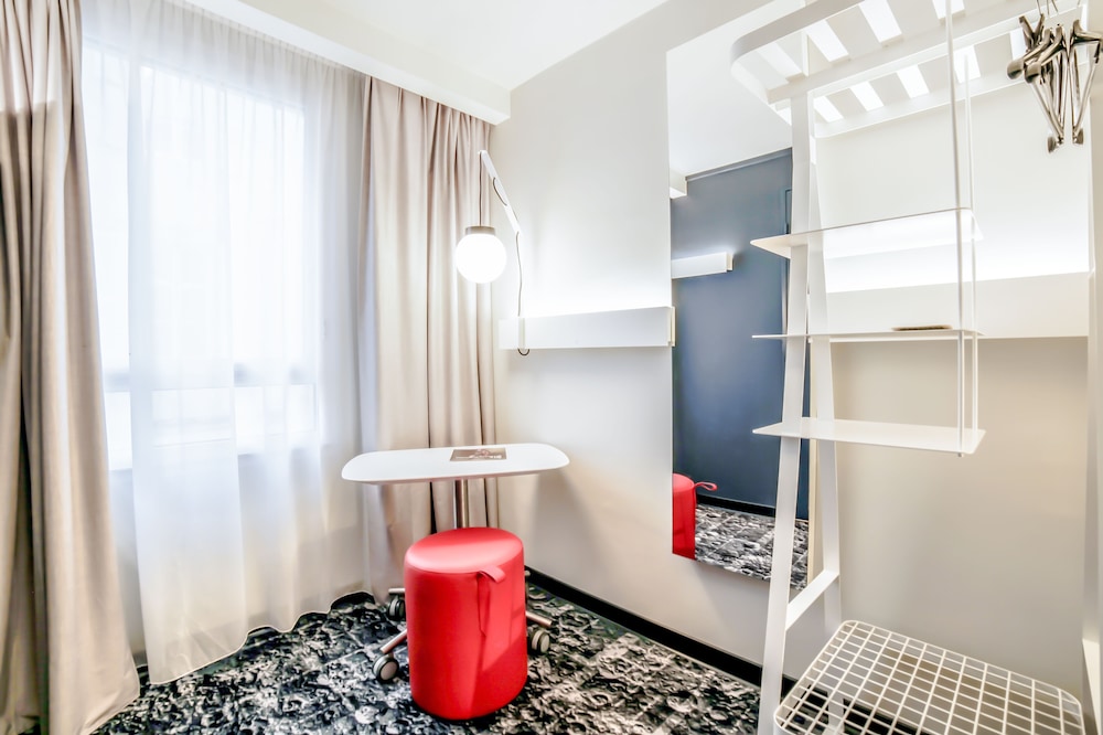 Standard Double Room, 1 Double Bed - Photo 4