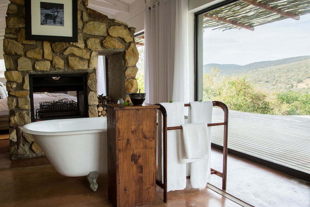 Nguni Private Luxury Suite with Gazebo (1) photo 3