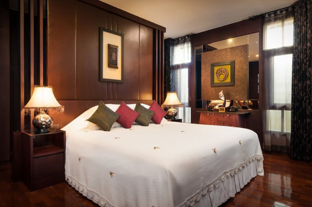 S Class Suite photo 2