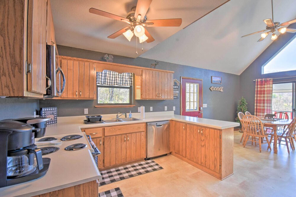 House (2 Bedrooms) photo 2