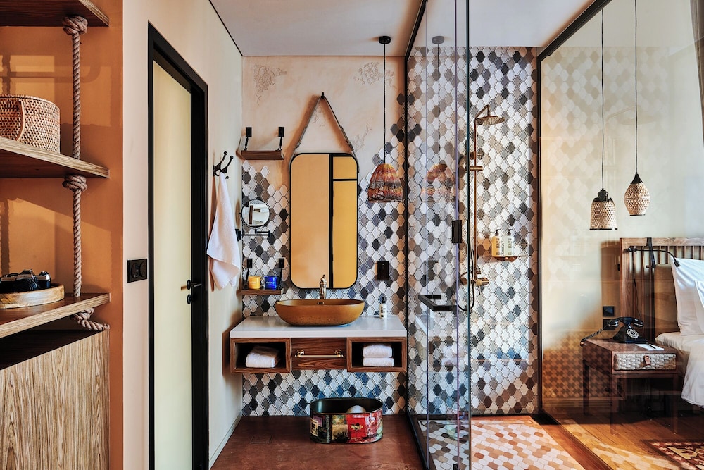 Medium Bedouin Room (Free Shuttle Service to Kite Beach and Dubai Mall)