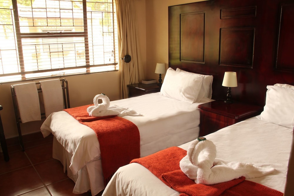 Suite (Rhino) photo 2