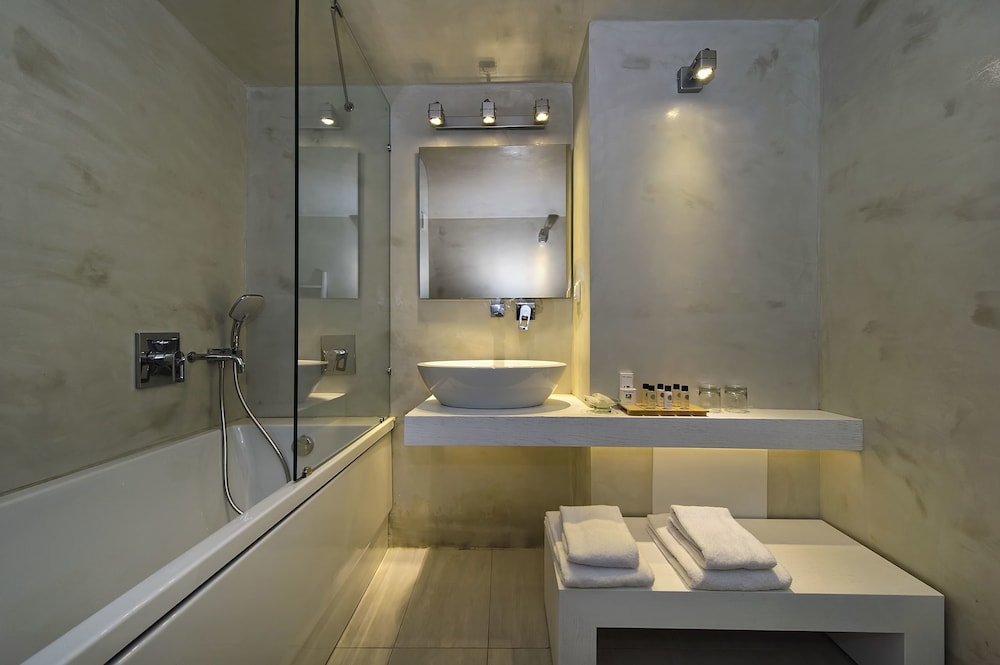 Suite, Private Pool - Photo 3