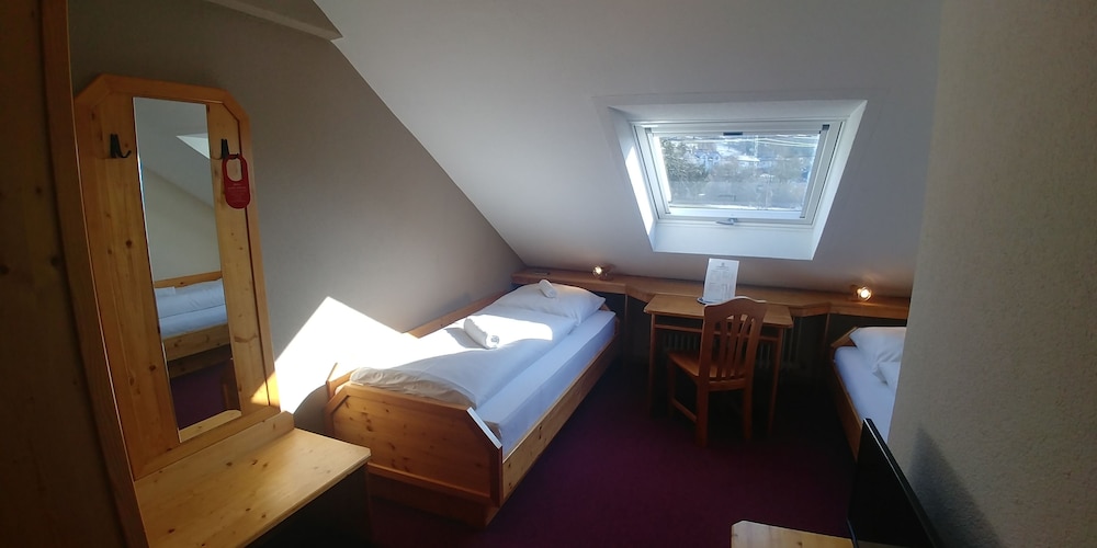 Economy Double Room, Private Bathroom