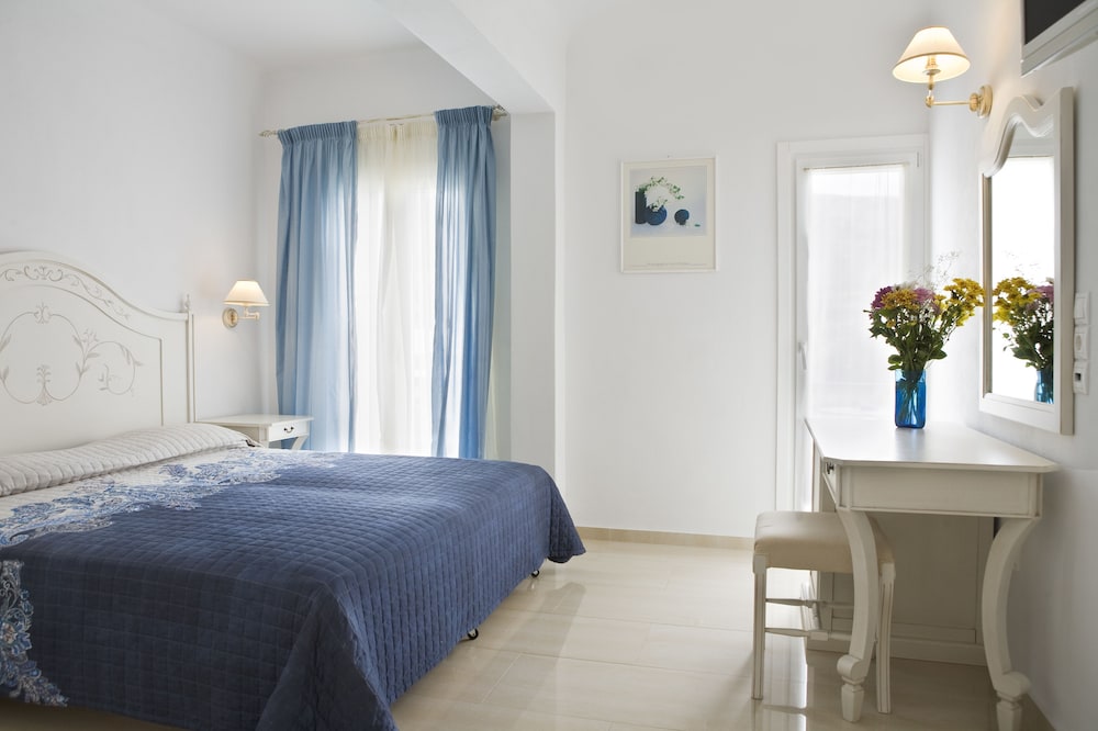 Superior Room - Photo 3