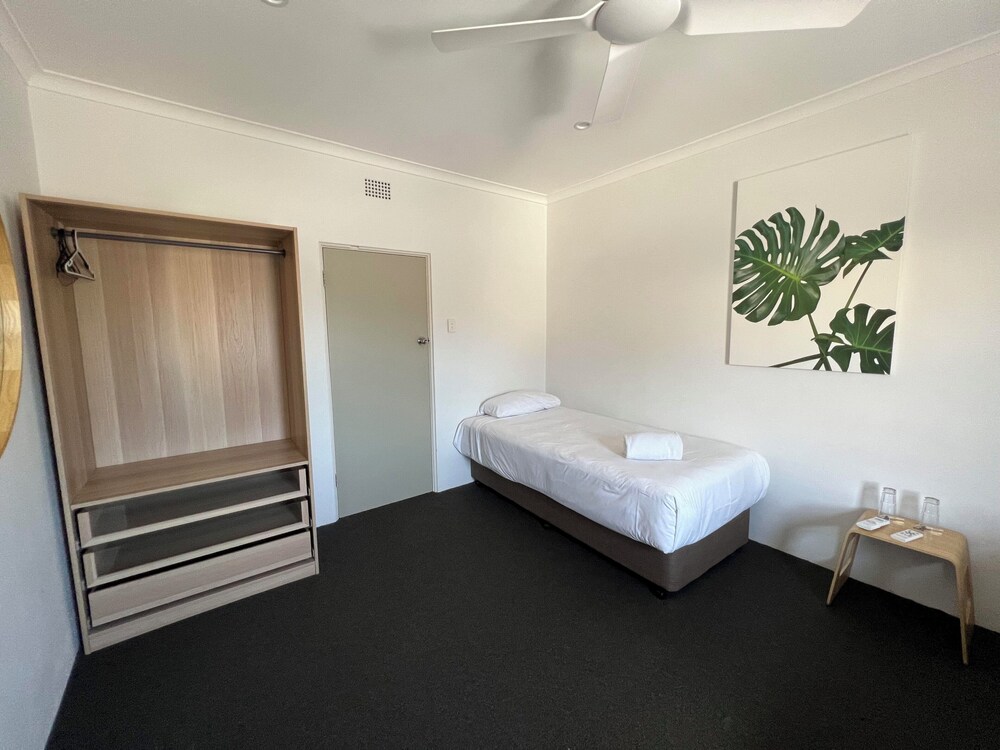 Two Rooms (Ensuite) photo 2