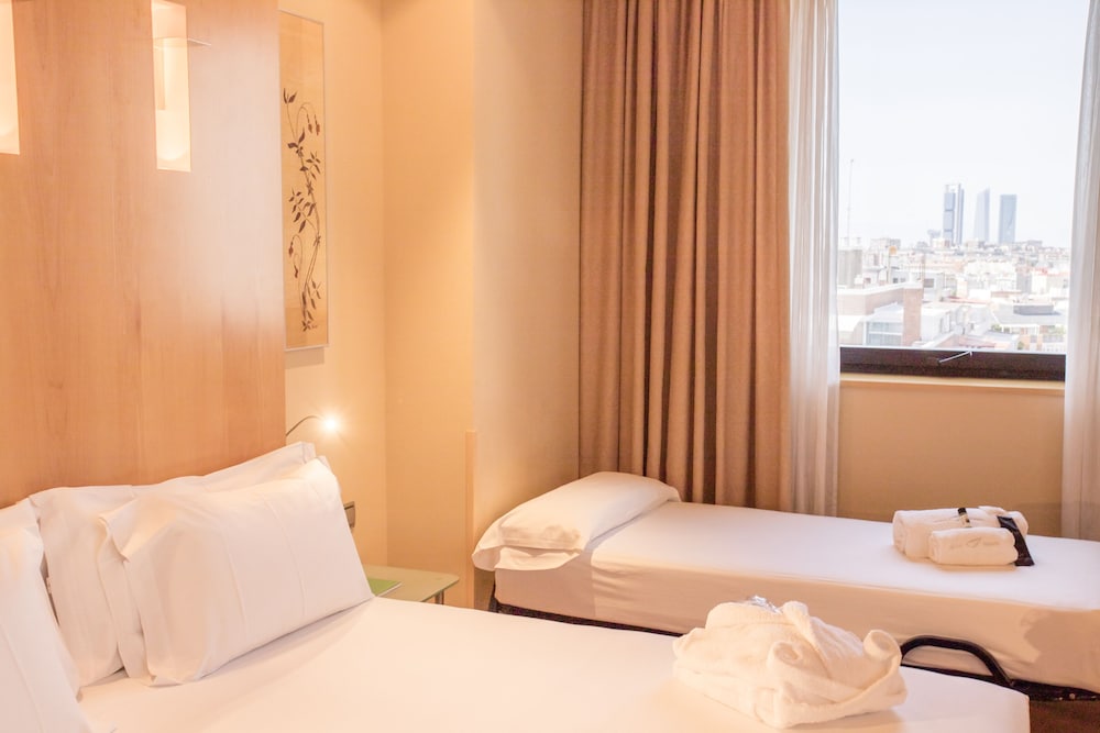 Triple Room - Photo 3