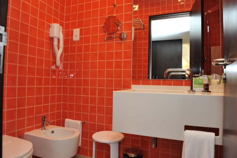 Superior Twin Room (Single Use) photo 2