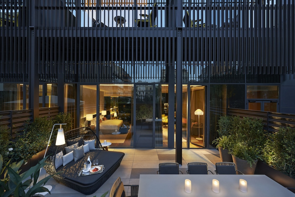 Suite, Terrace