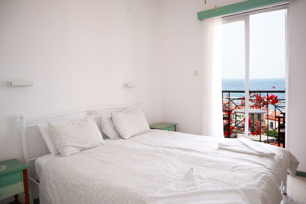 Classic Double Room, Sea View