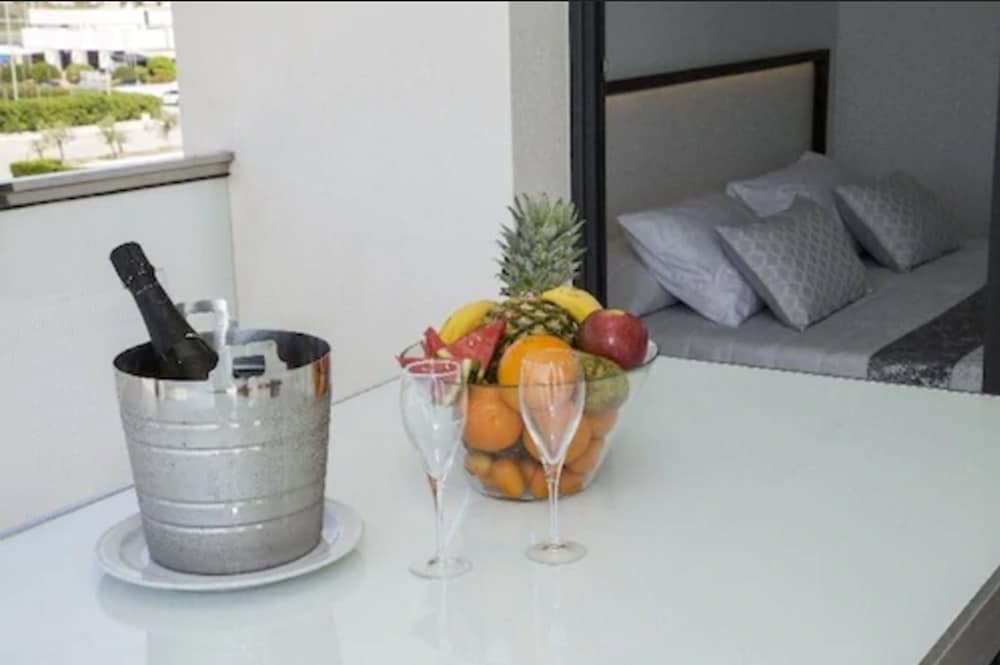 Superior Apartment, 1 Bedroom (2 Adults + 2 Children) - Photo 6