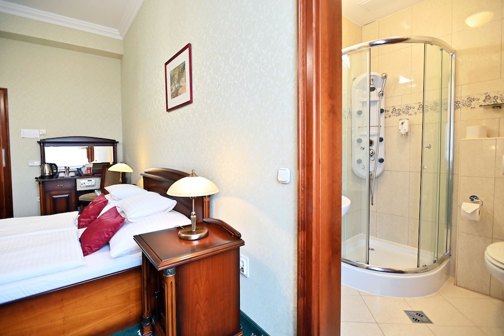 Classic Double Room - Photo 1