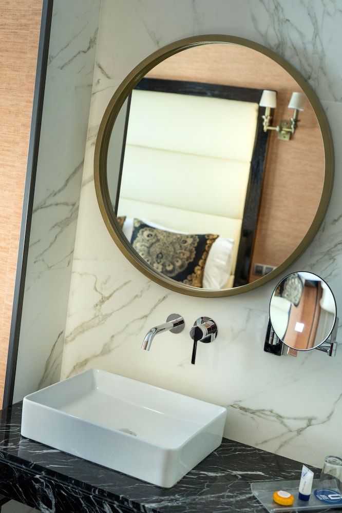 Deluxe Double Room - Photo 6