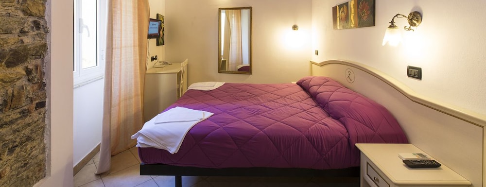 Triple Room - Photo 21