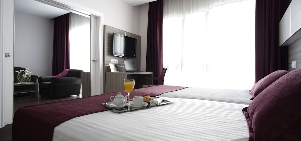 Superior Room - Photo 2