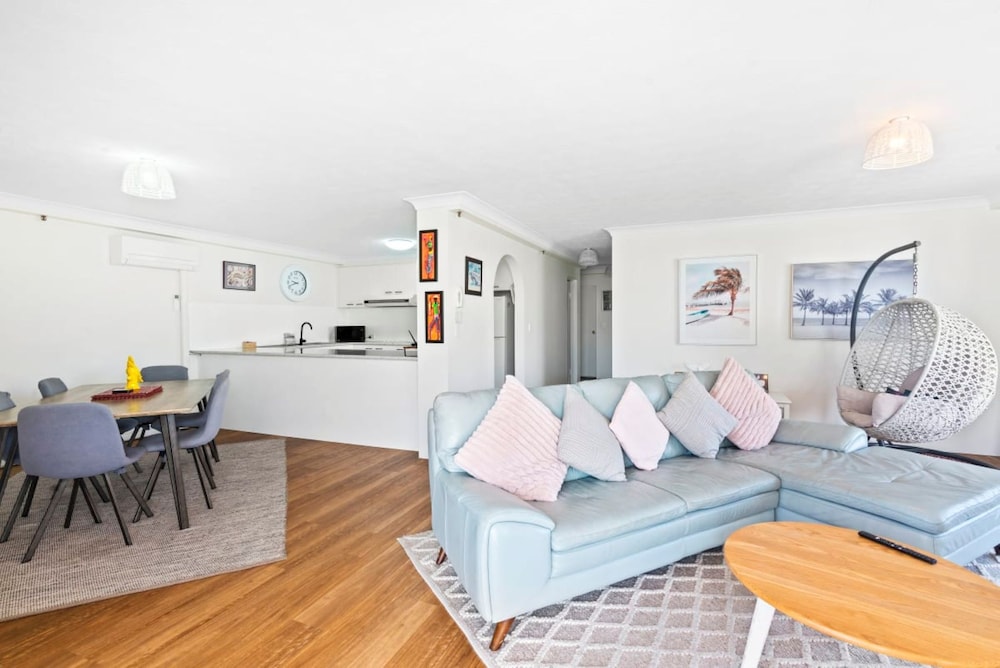 2 Bedroom High Ocean View photo 3