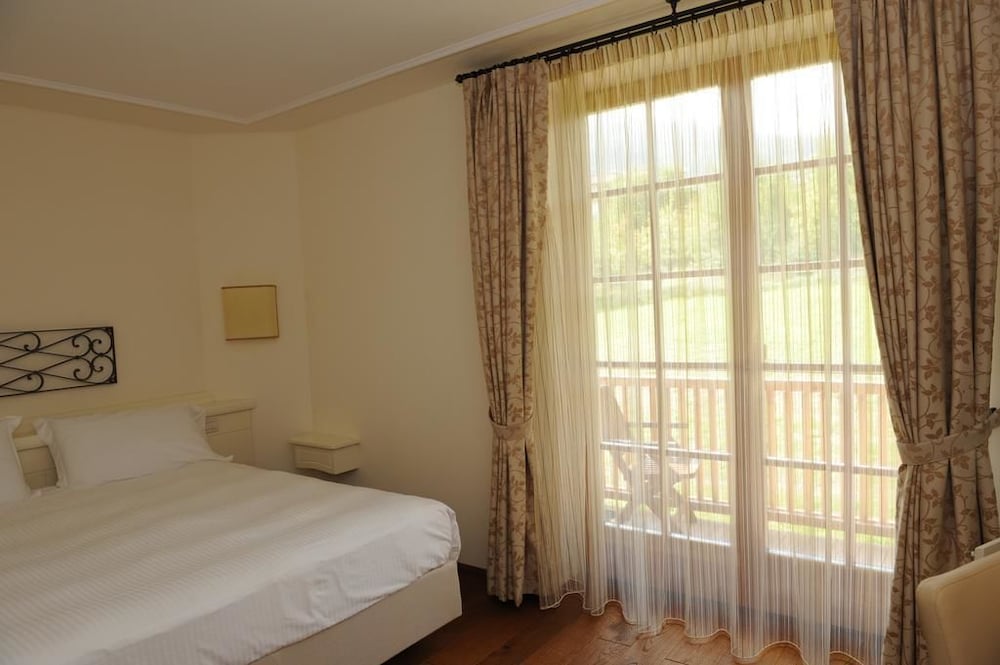 Classic Room - Photo 1