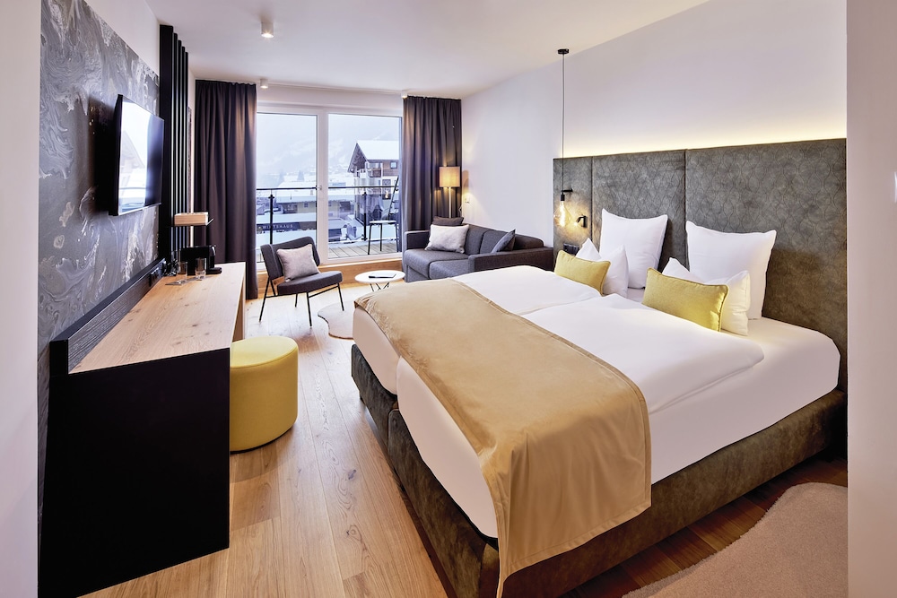 Premium Double Room - Photo 1