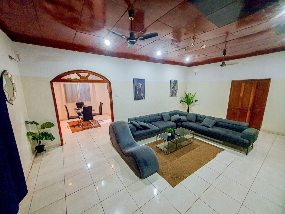 Apartment, 2 Bedrooms, Smoking, Balcony photo 1
