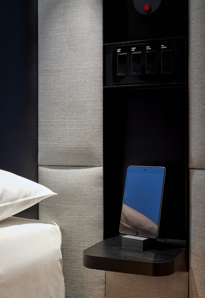 Room, 1 King Bed