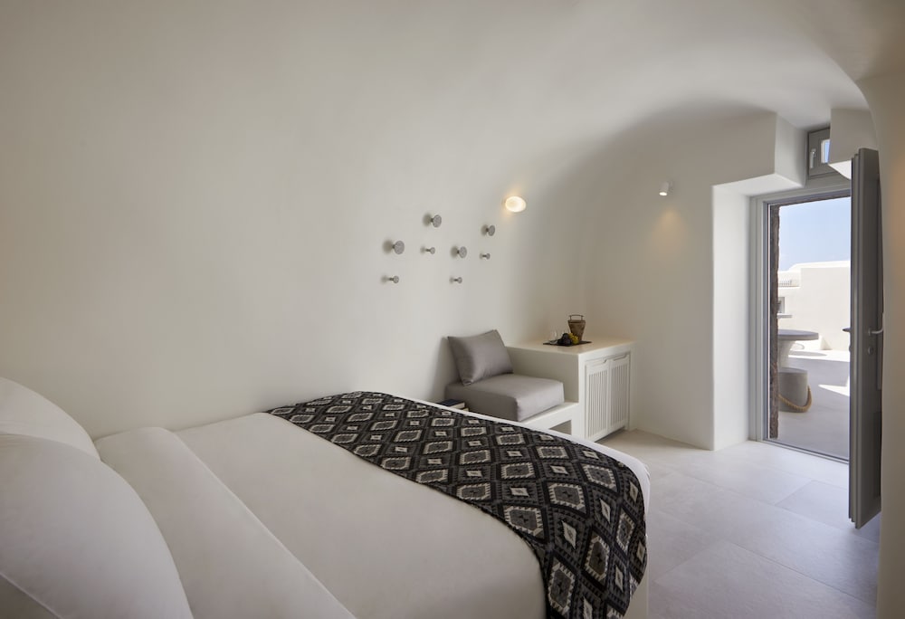 Executive Villa, up to 4 guests, Partial Sea View