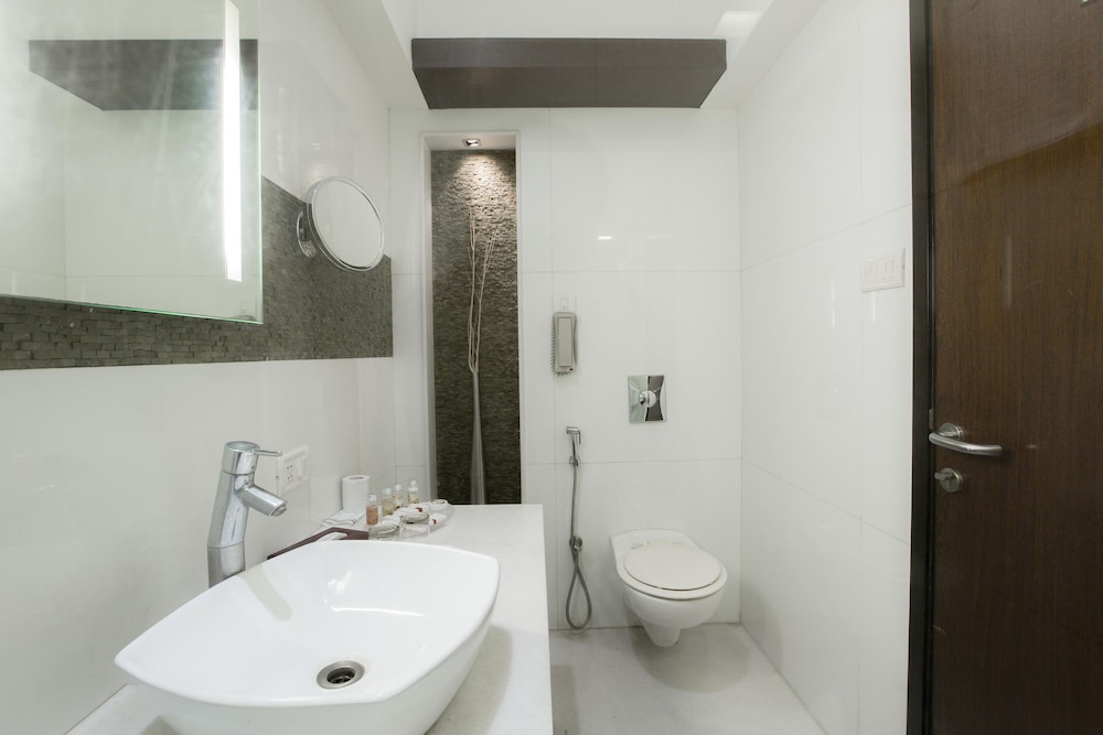 Superior Room - Photo 12
