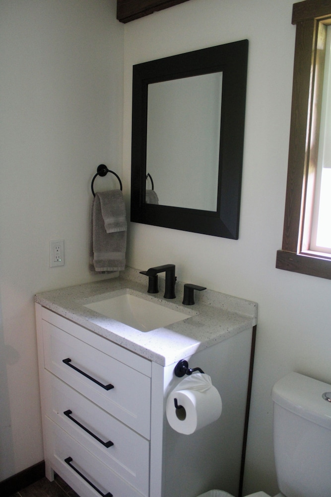 Economy Suite, 1 Queen Bed with Sofa bed, Accessible photo 3