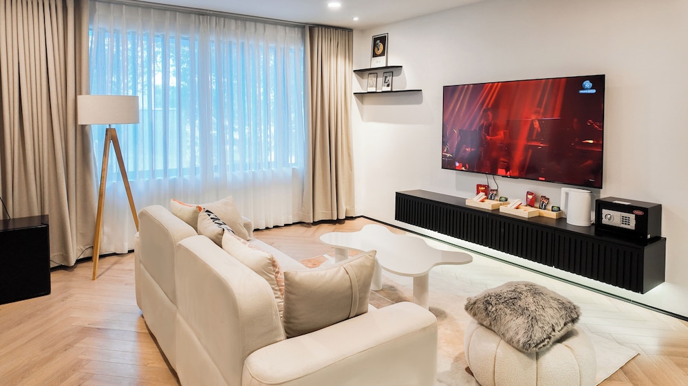 Royal Penthouse, 2 Queen Beds