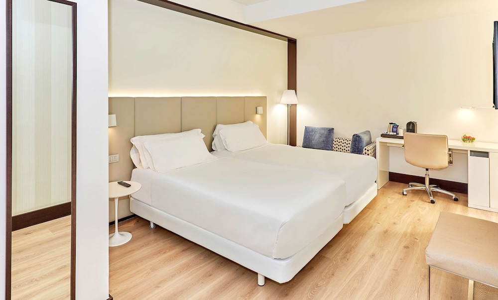 Superior Room (Extra Bed 3 Adults) photo 2