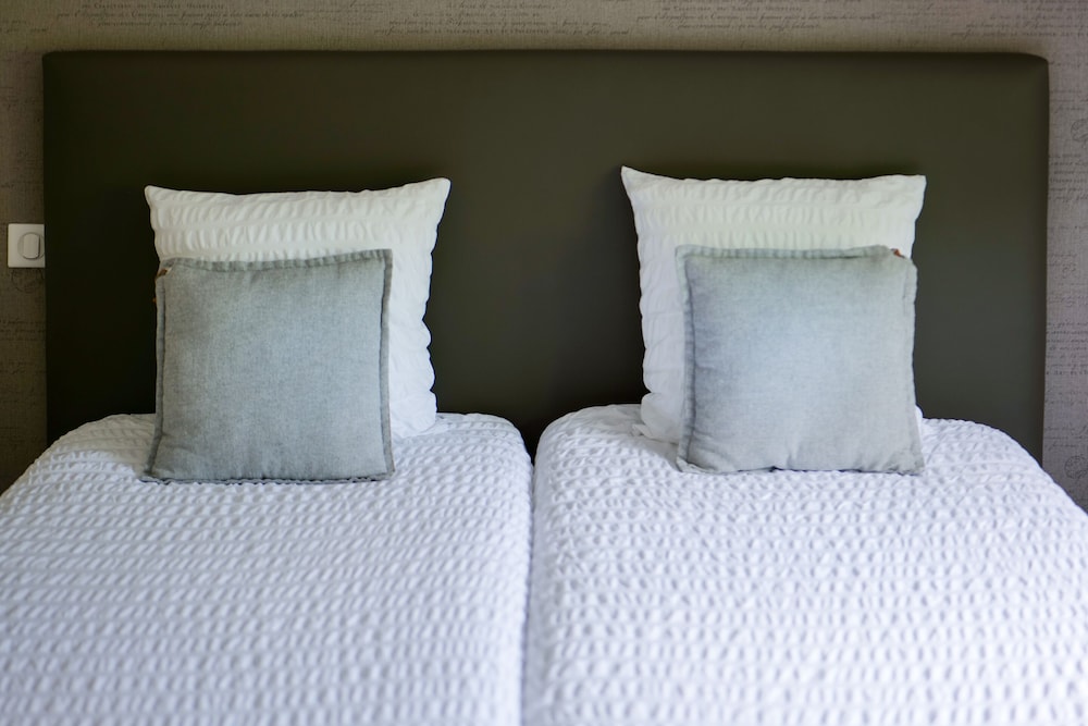 Classic Double Or Twin Room, Ensuite, Garden View - Photo 7
