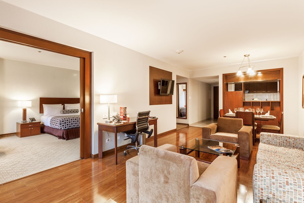 Deluxe Room, 1 Double Bed - Photo 1
