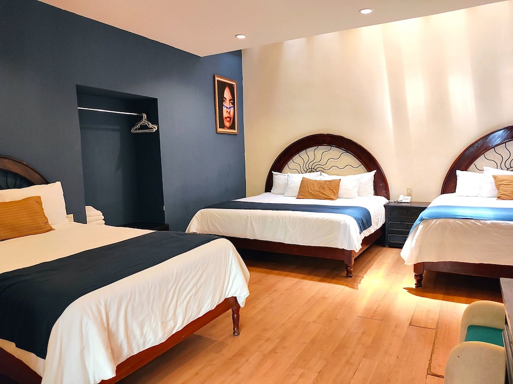 Comfort Triple Room photo 3