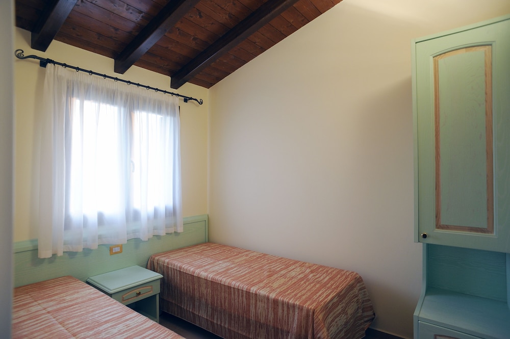 Deluxe Villa photo 2